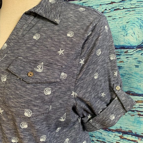 Emily Daniels Seashell/Starfish/Sailboat Short Sleeve Henley Blouse - Picture 3 of 5